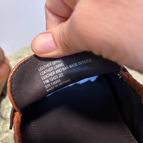 Tory Burch Ballet Bourbon Brown Leather Gold Logo Embellished Loafers - Picture 14 of 16